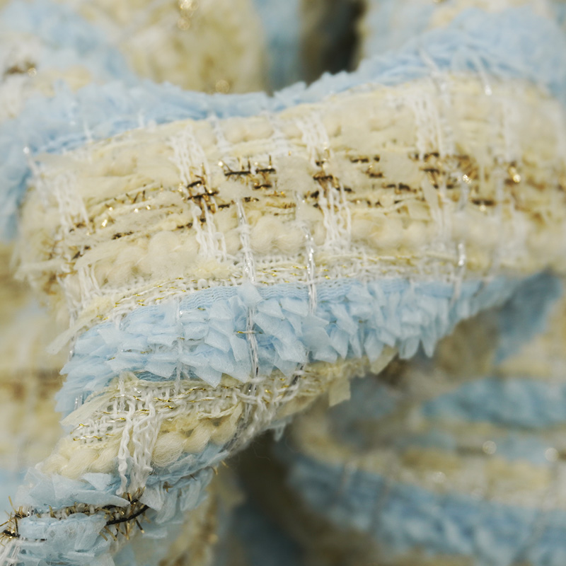 Jasnoniebiesko-beżowa tkanina  – Sewing Tweed recenzja i cena