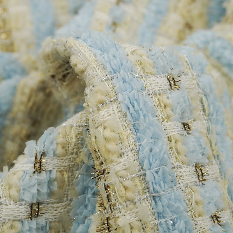 Jasnoniebiesko-beżowa tkanina  – Sewing Tweed recenzja i cena