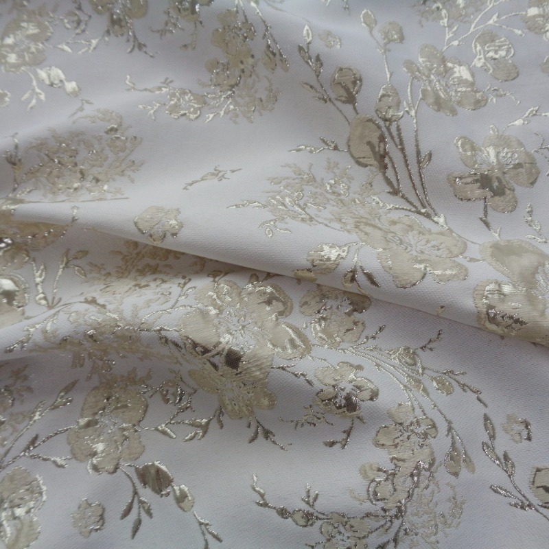 Tkanina żakardowa z tłoczeniem – Sewing Thread In Textile recenzja i cena